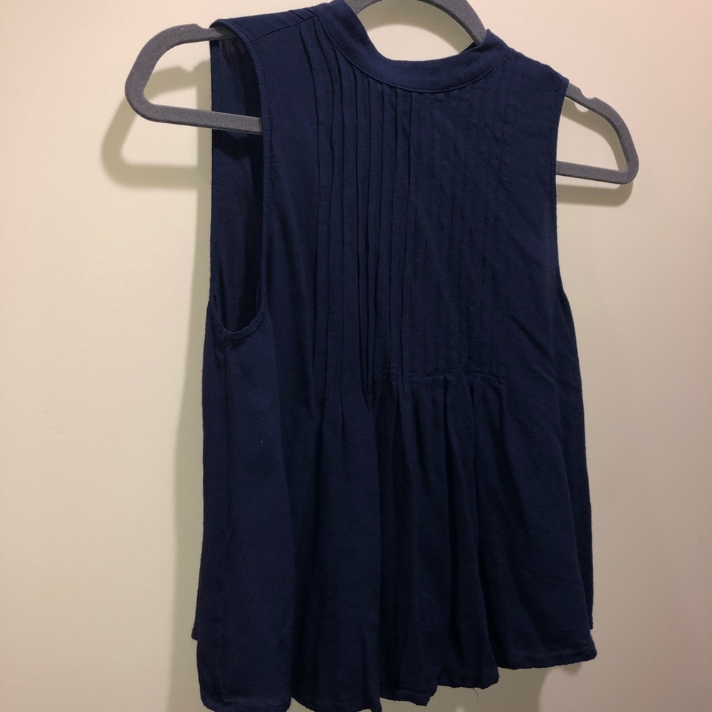Cooperative shirt size small